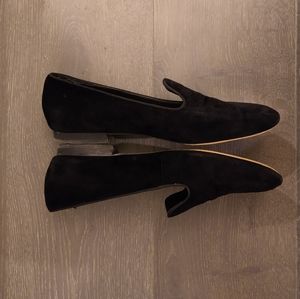 Tahari velvet black flats
